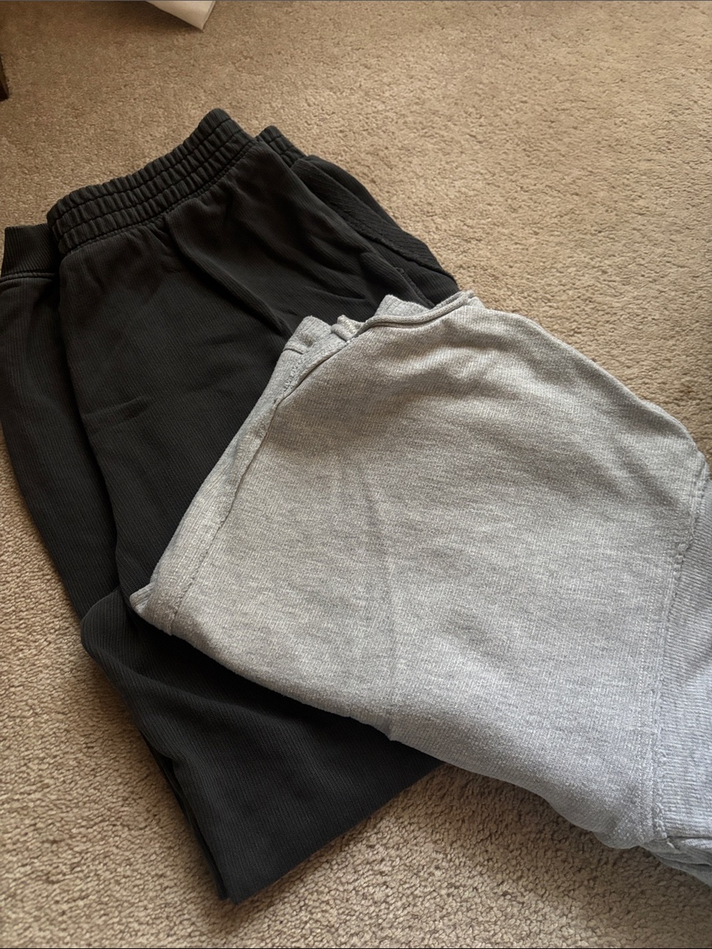 Aerie Gray Barrel Jogger Bottoms and light Gray Sweats Comfortable Everyday Wear